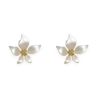 White Leaf image 4